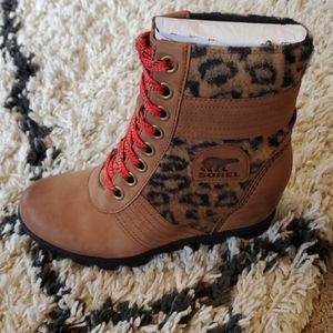 Sorel booties sz 6.5
